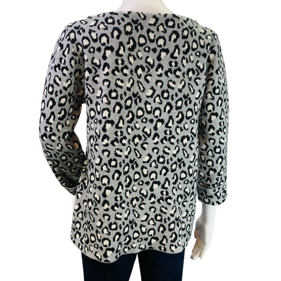 Tahari Womens Leopard Sweater Cuffed Sleeve Soft Stretch Pullover US Size M - Picture 6 of 11